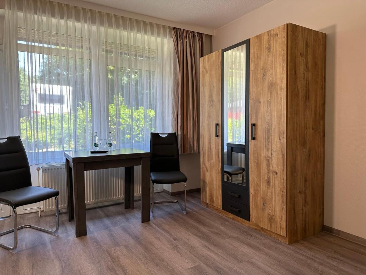 Gaestehaus Lietzow & Stoertebeker Camp Bagian luar foto